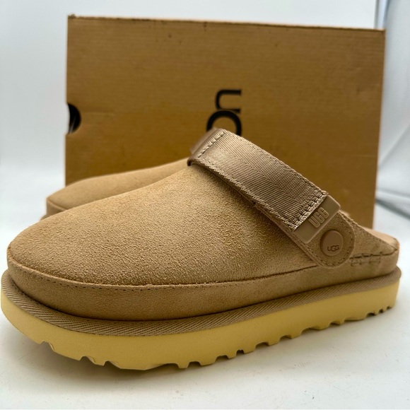 UGG Women’s shoes W/1138252 sand color Brand New - Picture 2 of 6